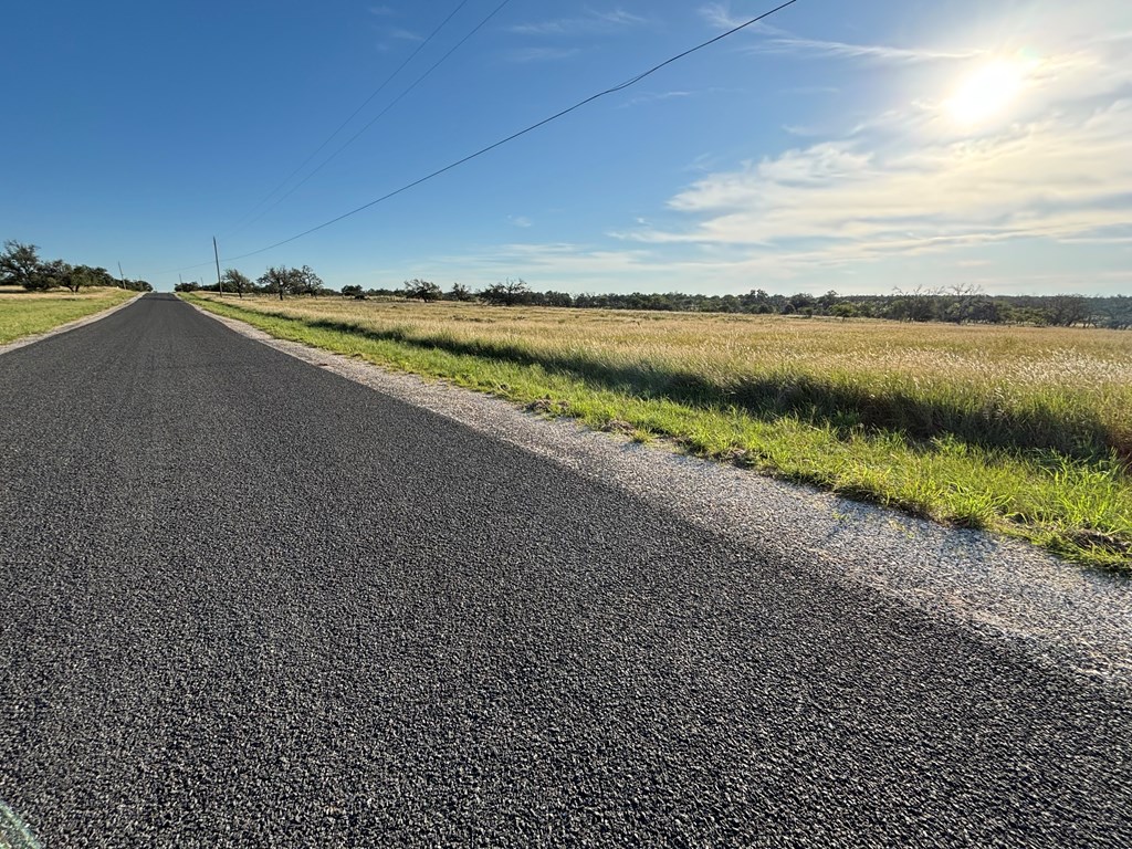 183 Lipan Loop Harper TX 78631