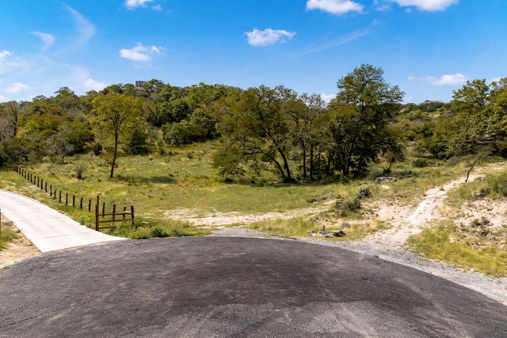 130 Dripping Springs Road Comfort TX 78013