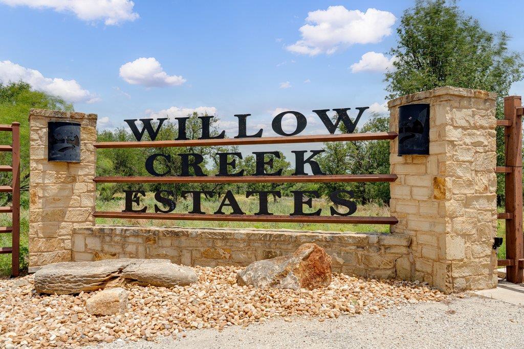 100 Slate Rock Road Willow City TX 78675