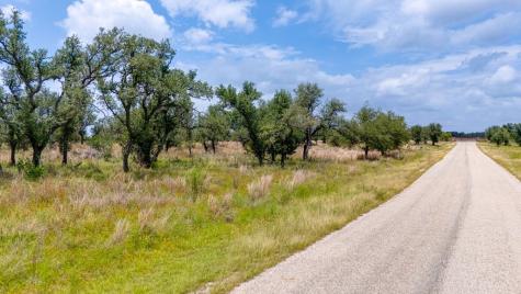 100 Slate Rock Road Willow City TX 78675
