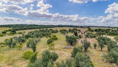100 Slate Rock Road Willow City TX 78675