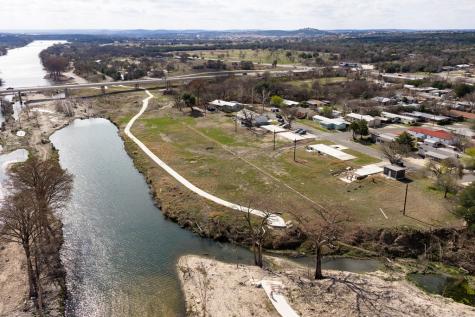 2106 Waterfront Drive Kerrville TX 78028