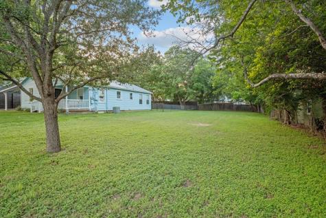 414 Plum Street Fredericksburg TX 78624