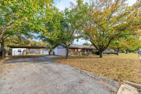 308 Frederick Road Fredericksburg TX 78624