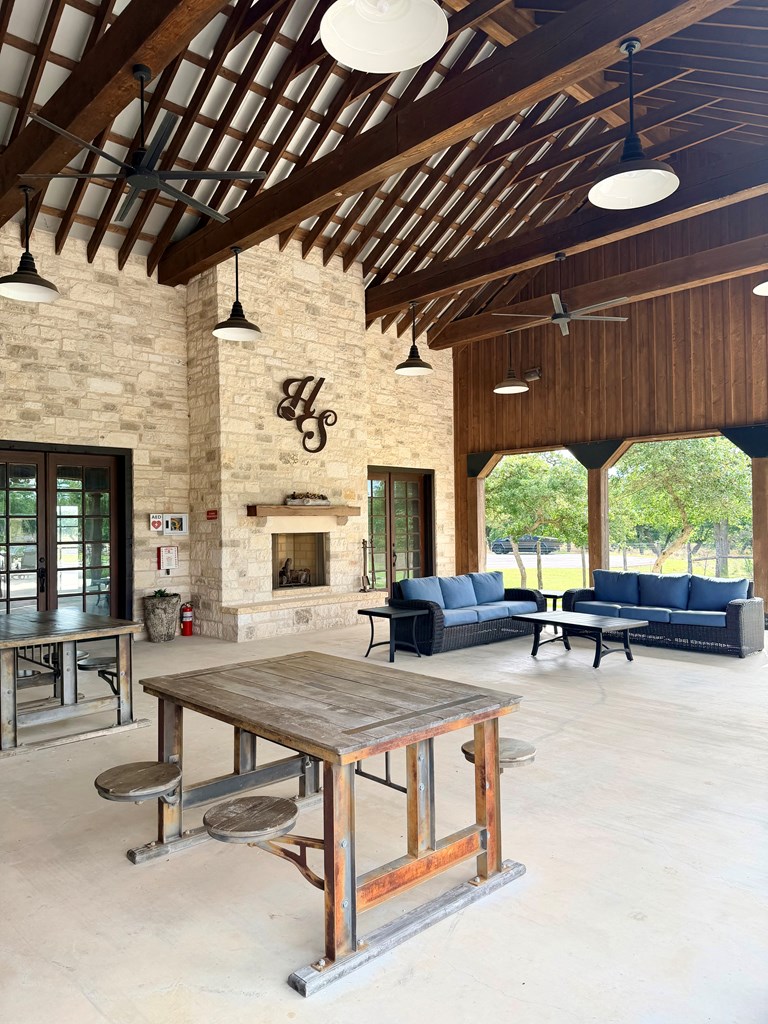 485 Inspiration Loop Fredericksburg TX 78624