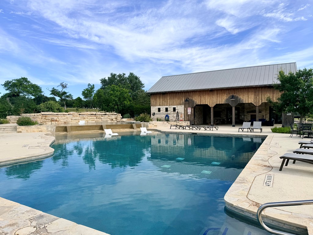 485 Inspiration Loop Fredericksburg TX 78624