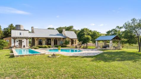 613 Cattle Creek Johnson City TX 78636
