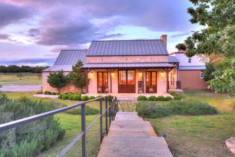 613 Cattle Creek Johnson City TX 78636
