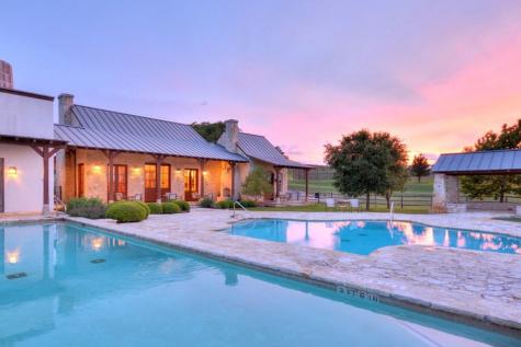 613 Cattle Creek Johnson City TX 78636