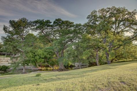 246 River Road Hunt TX 78024