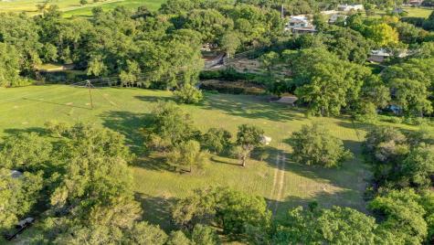 246 River Road Hunt TX 78024