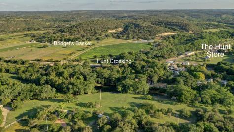 246 River Road Hunt TX 78024