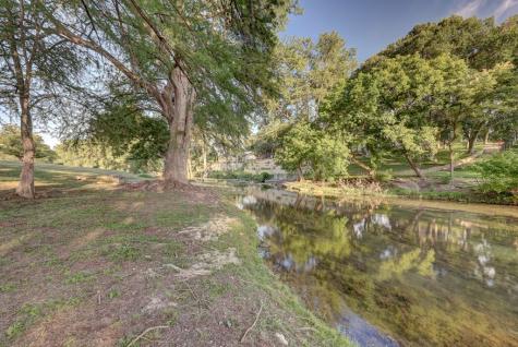 246 River Road Hunt TX 78024