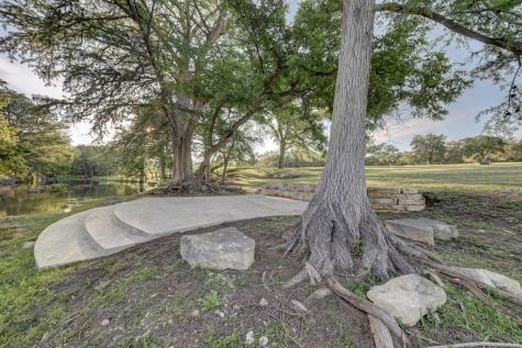 246 River Road Hunt TX 78024