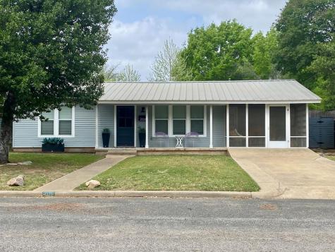 207 N Acorn Street Fredericksburg TX 78624