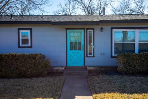 599 E Highway Street Fredericksburg TX 78624
