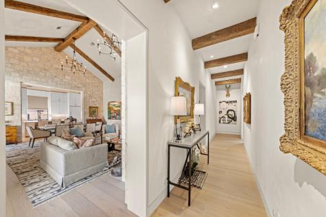 705 W Creek Street Fredericksburg TX 78624