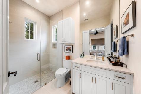 705 W Creek Street Fredericksburg TX 78624