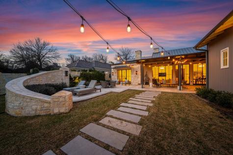 705 W Creek Street Fredericksburg TX 78624