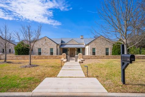 705 W Creek Street Fredericksburg TX 78624