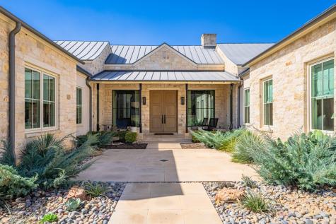 705 W Creek Street Fredericksburg TX 78624