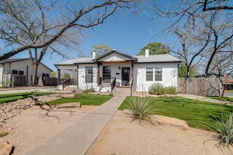 320 W Morse Street Fredericksburg TX 78624