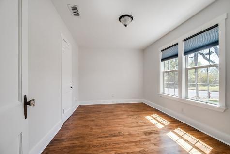 320 W Morse Street Fredericksburg TX 78624