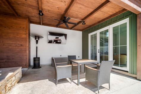 320 W Morse Street Fredericksburg TX 78624