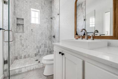 320 W Morse Street Fredericksburg TX 78624