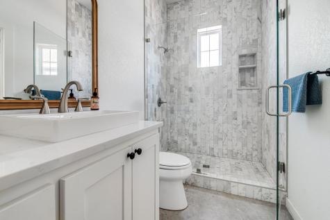 320 W Morse Street Fredericksburg TX 78624