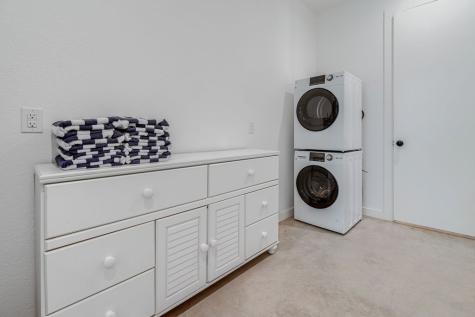 320 W Morse Street Fredericksburg TX 78624
