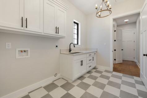 220 Interlaken Street Fredericksburg TX 78624