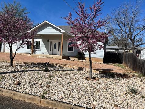512 Saint Ann Street Fredericksburg TX 78624