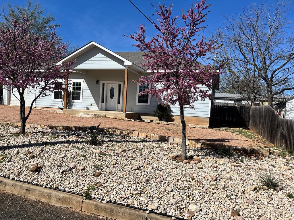 512 Saint Ann Street Fredericksburg TX 78624