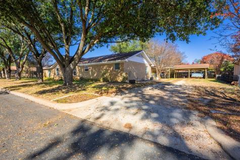 106 Seamoor Fredericksburg TX 78624