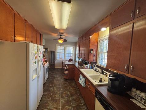 603 Fulton Street Fredericksburg TX 78624