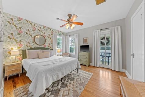 210 N Acorn Street Fredericksburg TX 78624
