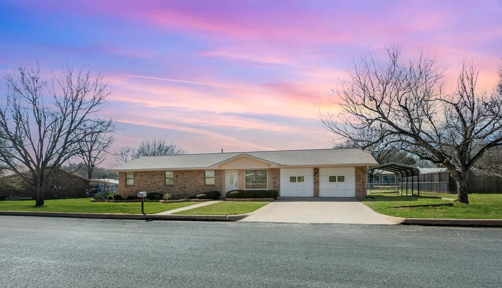 115 Crestwood Drive Fredericksburg TX 78624