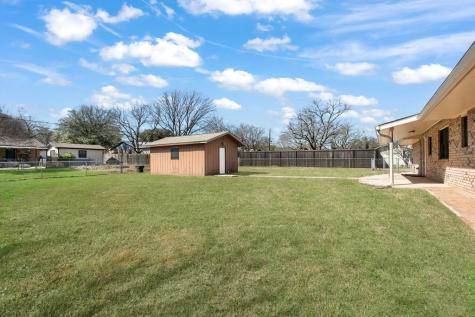 115 Crestwood Drive Fredericksburg TX 78624