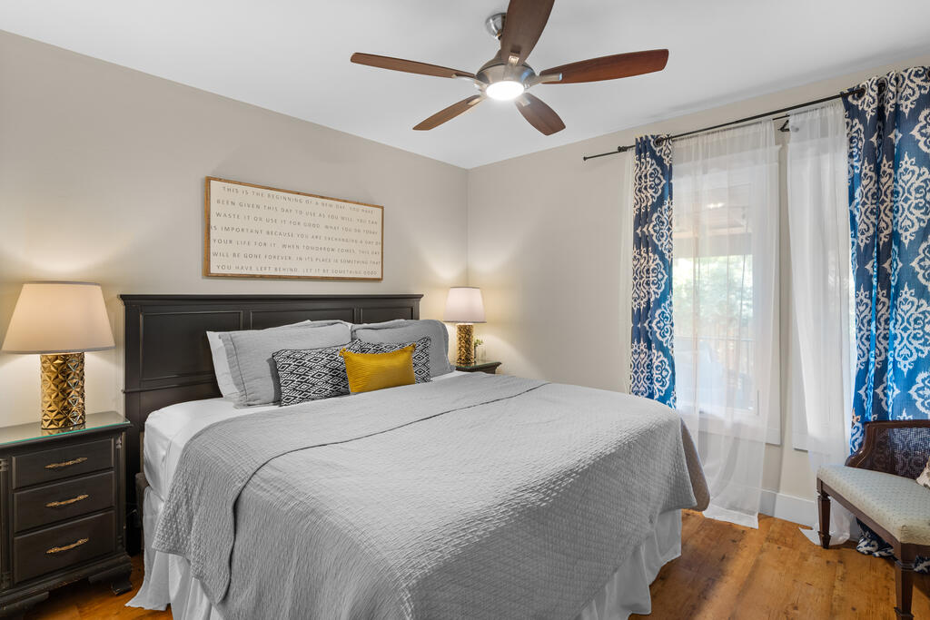 109 S Bowie Fredericksburg TX 78624