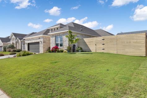 106 Madrona Lane Fredericksburg TX 78624