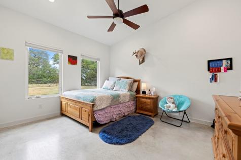 713 Ranch Road 1320 Johnson City TX 78636