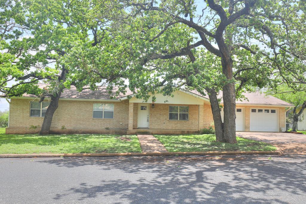 211 Forest Trail Drive Fredericksburg TX 78624