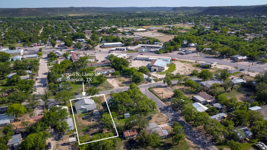 1510 N Llano Street Junction TX 76849