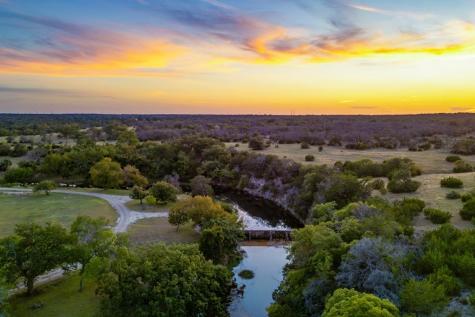 170 Goose Landing Way Harper TX 78631