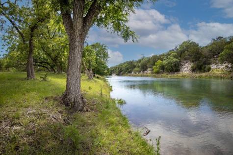 170 Goose Landing Way Harper TX 78631