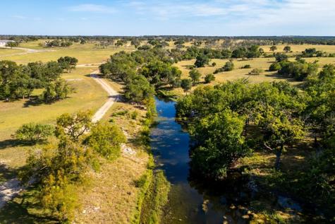 170 Goose Landing Way Harper TX 78631