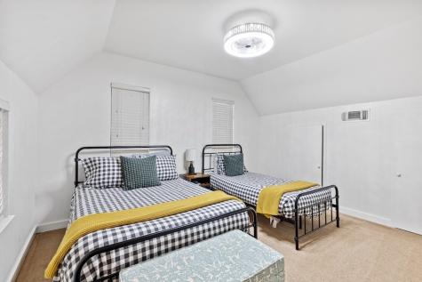 207 S Cherry Street Fredericksburg TX 78624