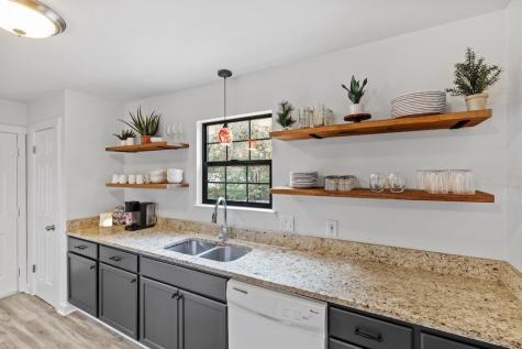 207 S Cherry Street Fredericksburg TX 78624