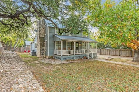 207 S Cherry Street Fredericksburg TX 78624